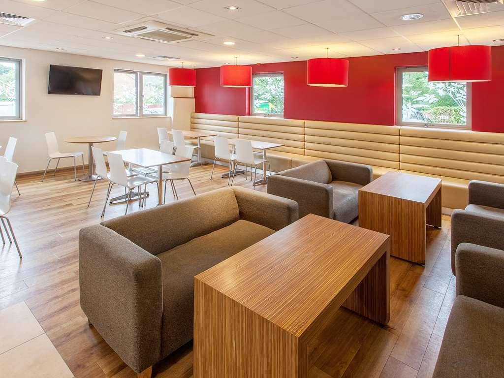 Travelodge Bracknell Central Restauracja zdjęcie