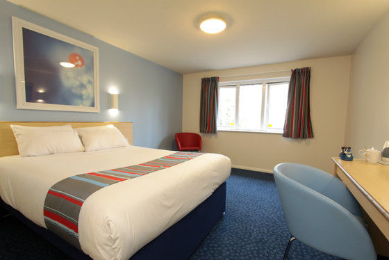 Travelodge Bracknell Central Pokój zdjęcie