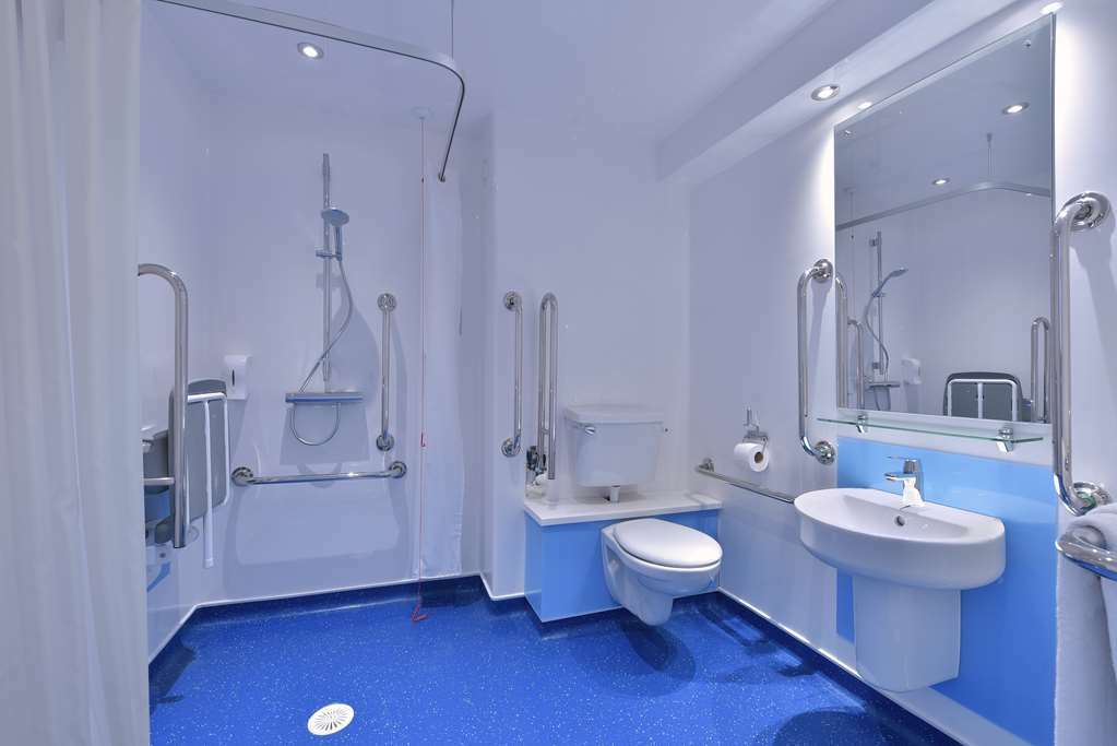 Travelodge Bracknell Central Pokój zdjęcie